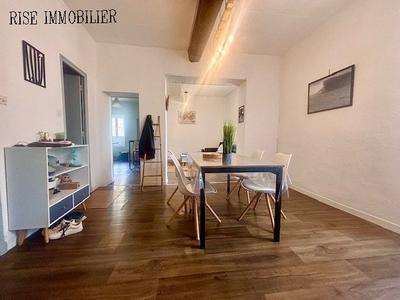 Duplex - 82 m² - 4 pièces