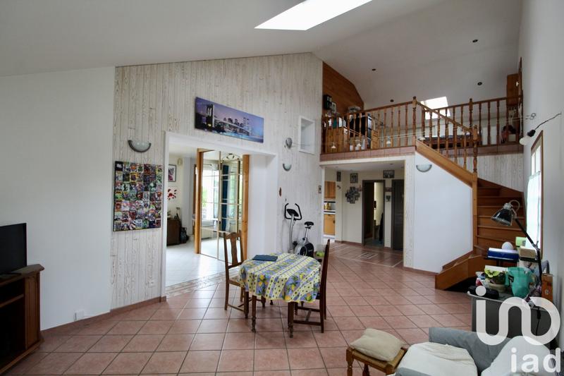 Maison - 159 m² - 6 pièces