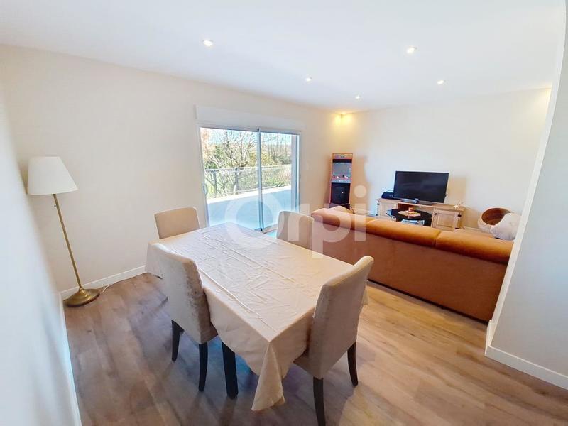 Maison - 139 m² - 5 pièces