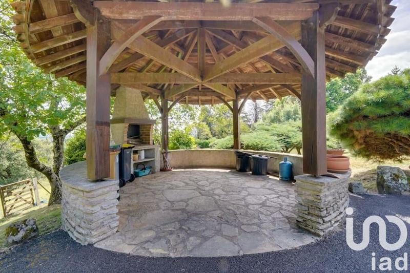 Maison de campagne - 250 m² - 5 pièces