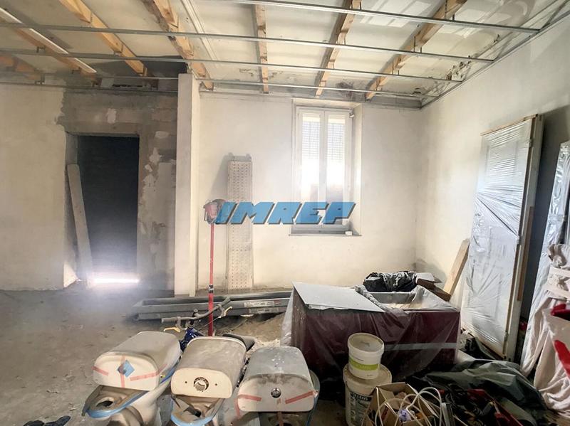 Immeuble - 154 m² - 6 pièces