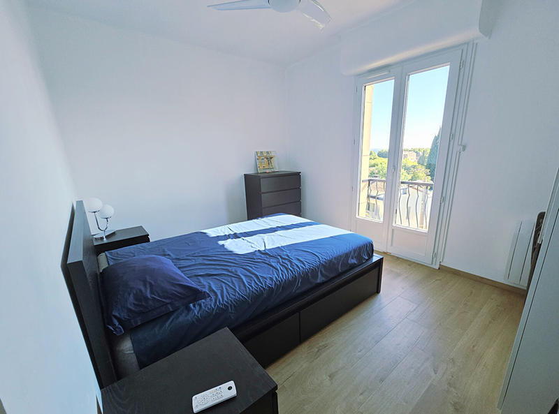 Appartement - 100 m² - 4 pièces