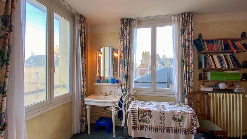 Appartement - 170 m² - 6 pièces