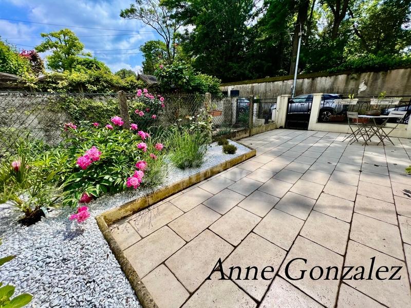 Maison de ville - 130 m² - 6 pièces