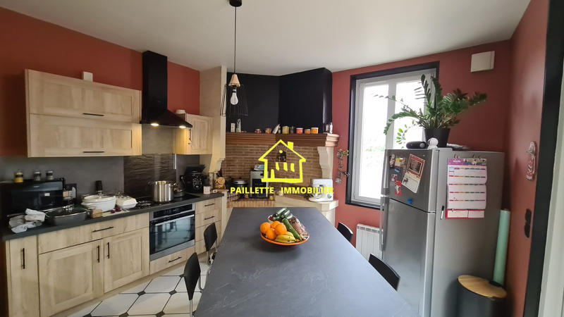 Maison ancienne - 218 m² - 11 pièces