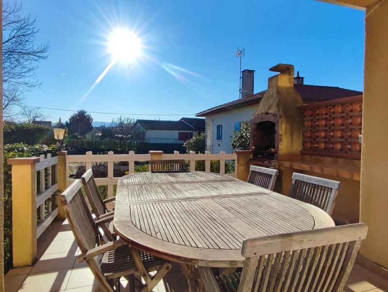 Maison - 176 m² - 6 pièces