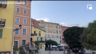 Fonds de commerce - Magasins - 54 m²