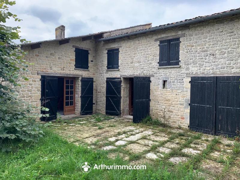 Maison - 107 m² - 2 pièces