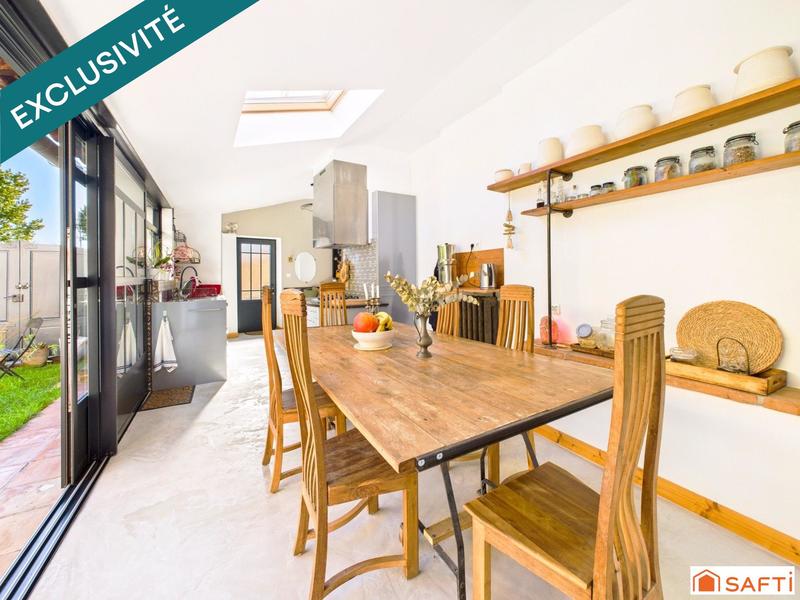 Maison - 195 m² - 6 pièces