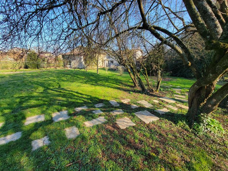 Villa - 220 m² - 8 pièces