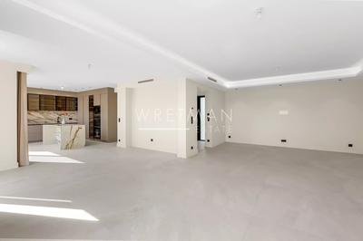 Maison jumelée - 280 m² - 5 pièces