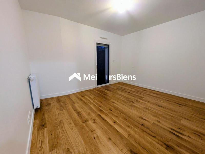 Appartement ancien - 71 m² - 3 pièces