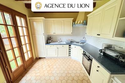 Maison - 158 m² - 6 pièces