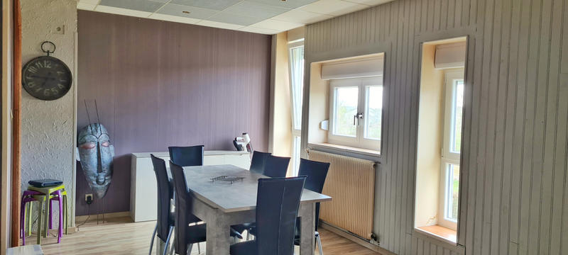 Appartement - 87 m² - 5 pièces