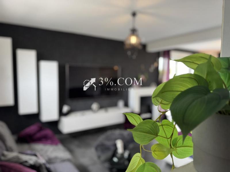 Maison - 98 m² - 5 pièces