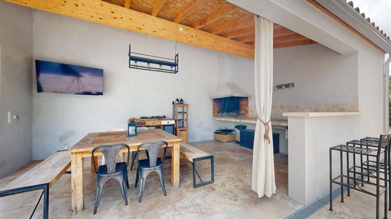 Villa - 311 m² - 12 pièces