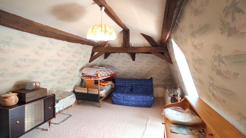 Maison - 102 m² - 4 pièces