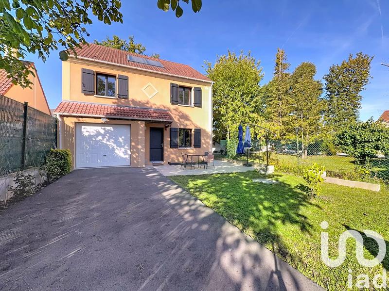 Maison - 110 m² - 6 pièces