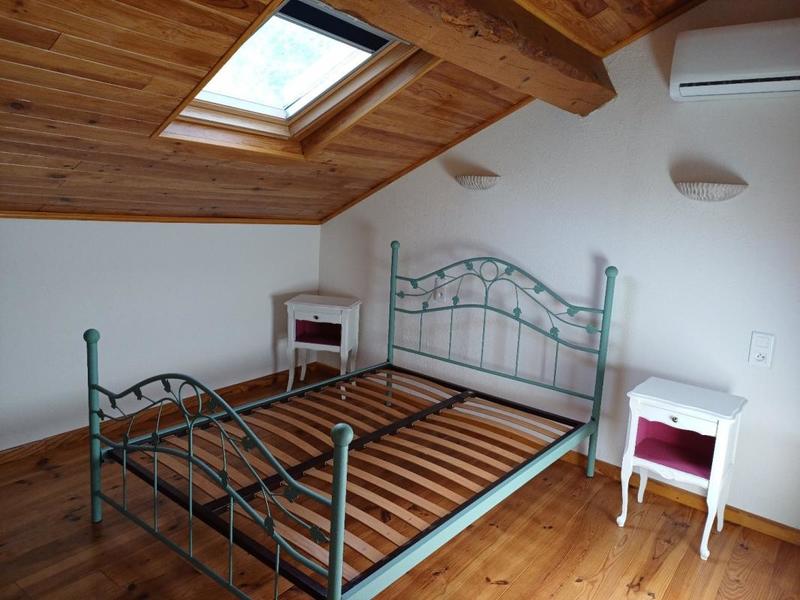 Maison en pierre - 81 m² - 5 pièces