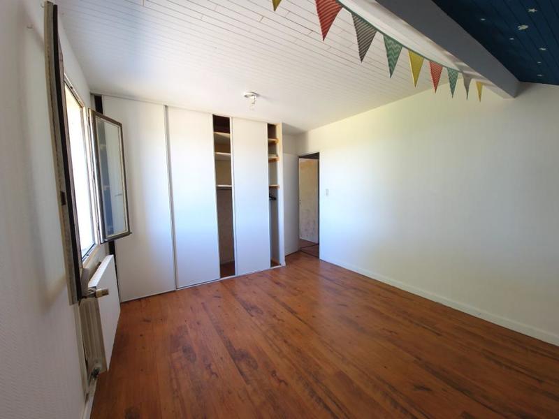 Maison en pierre - 122 m² - 7 pièces