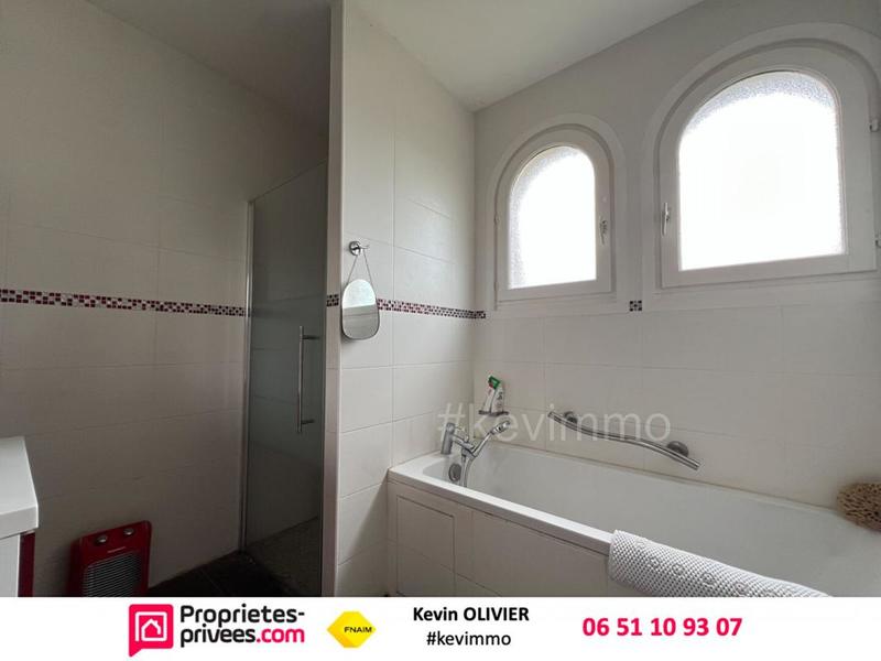 Maison - 143 m² - 7 pièces