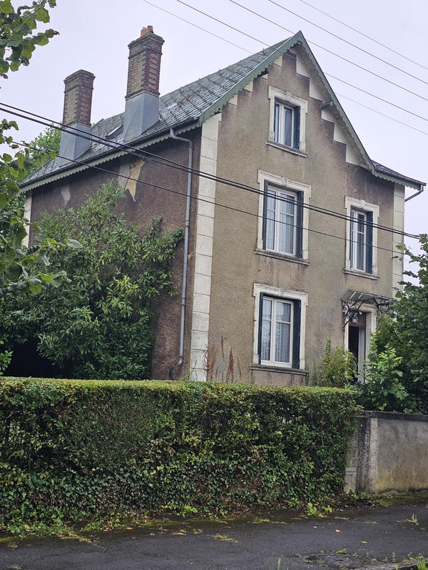 Maison - 123 m² - 5 pièces