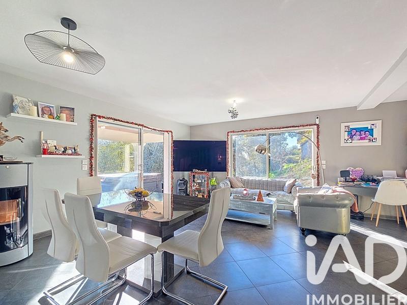 Maison - 126 m² - 6 pièces