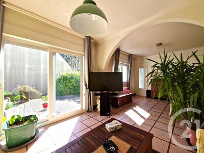 Maison - 127 m² - 6 pièces