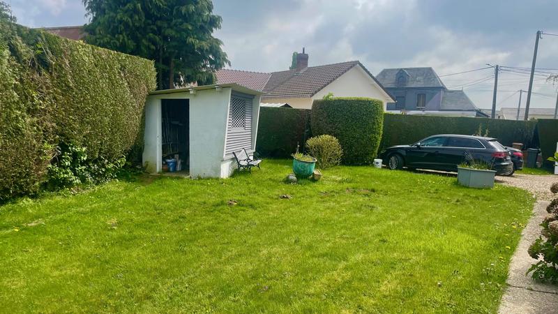 Maison traditionnelle - 162 m² - 6 pièces