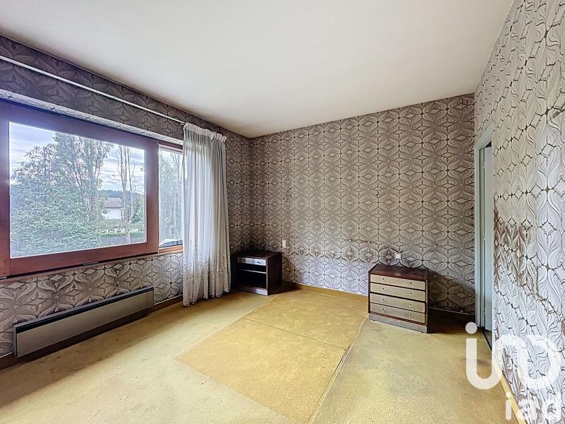 Maison - 272 m² - 11 pièces