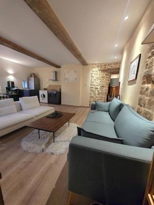 Appartement - 60 m² - 2 pièces