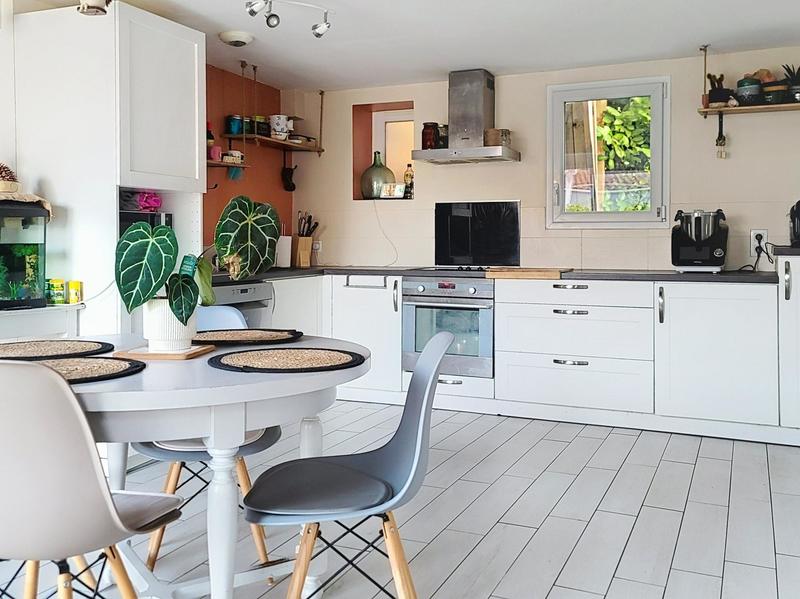 Maison - 80 m² - 4 pièces