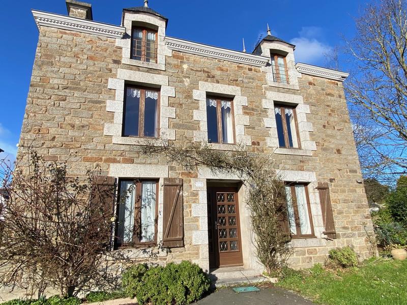 Maison ancienne - 188 m² - 9 pièces