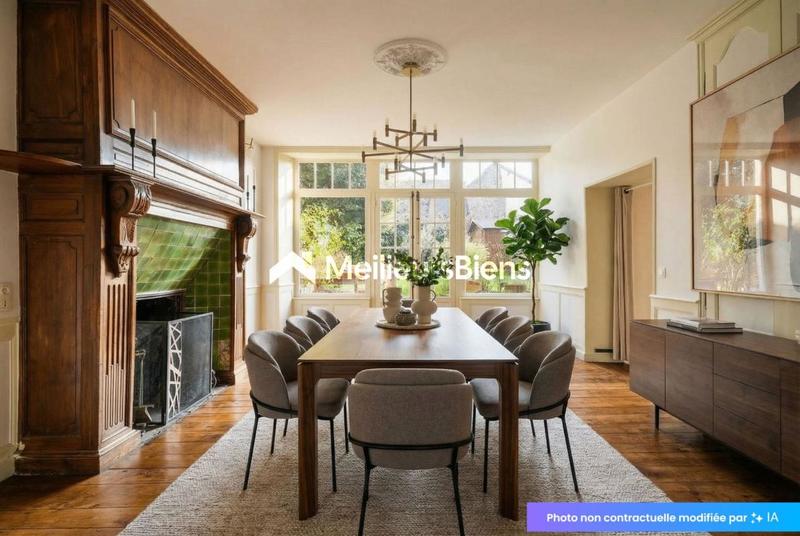 Maison de maîtres - 232 m² - 8 pièces