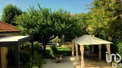 Maison de ville - 254 m² - 10 pièces