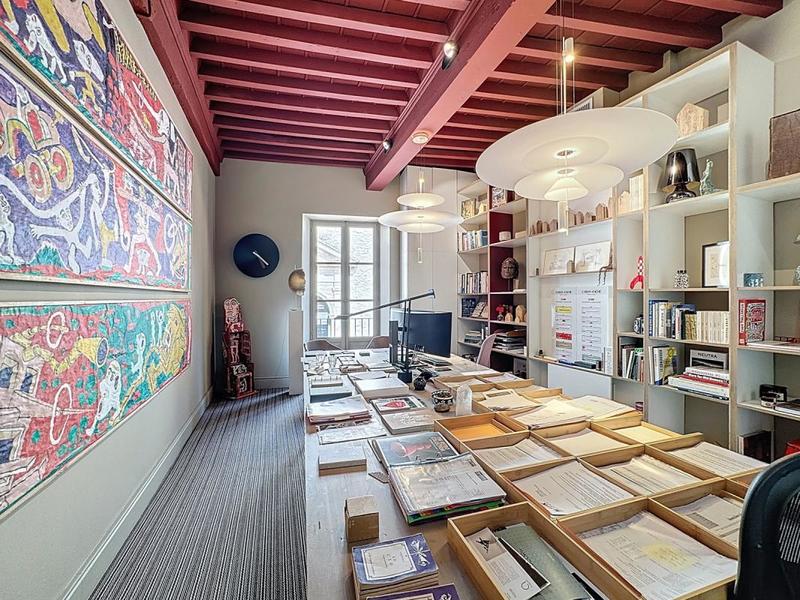 Immeuble - 175 m² - 6 pièces