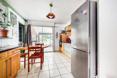 Maison - 93 m² - 5 pièces