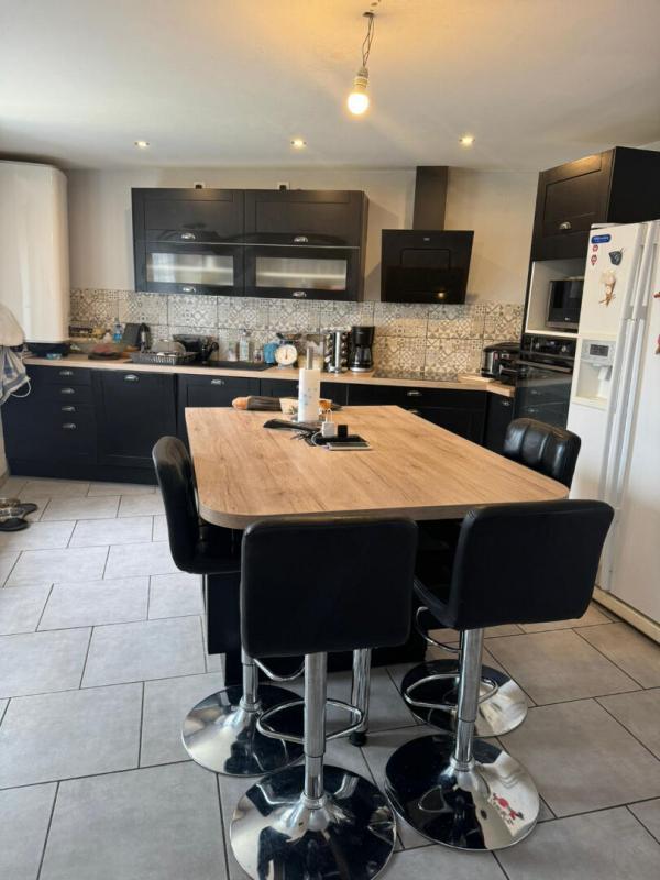 Maison - 116 m² - 6 pièces