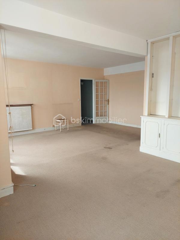 Appartement - 82 m² - 4 pièces