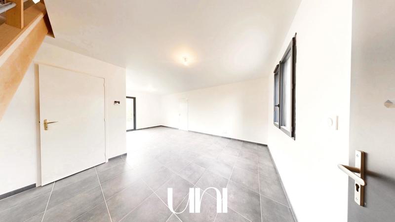 Maison - 101 m² - 6 pièces