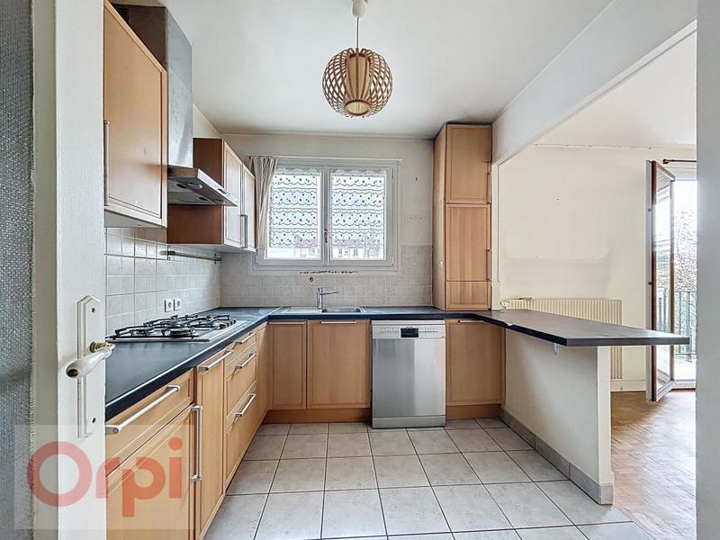 Appartement - 77 m² - 3 pièces