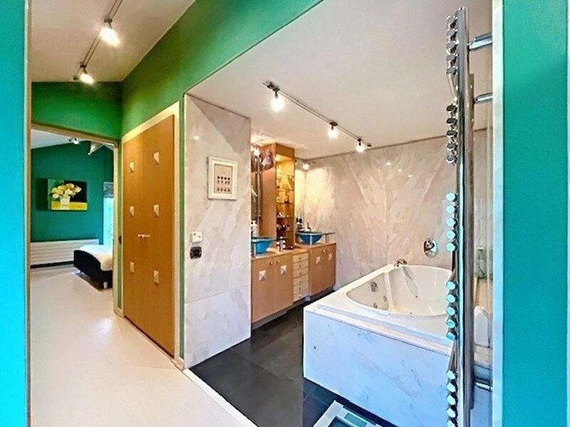 Villa - 200 m² - 7 pièces