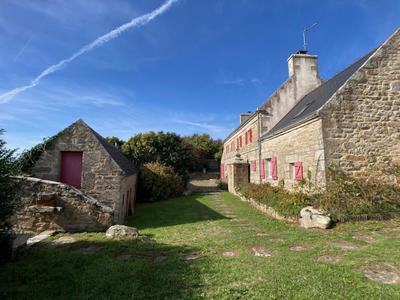 Corps de ferme - 166 m² - 6 pièces