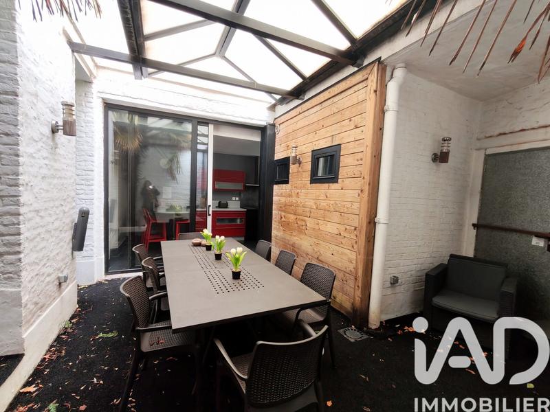 Maison - 175 m² - 12 pièces