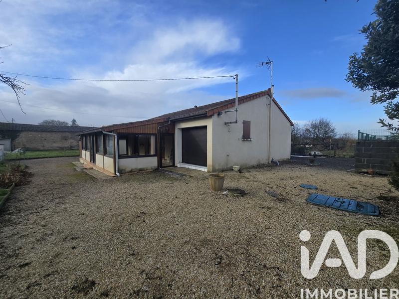 Maison - 99 m² - 5 pièces