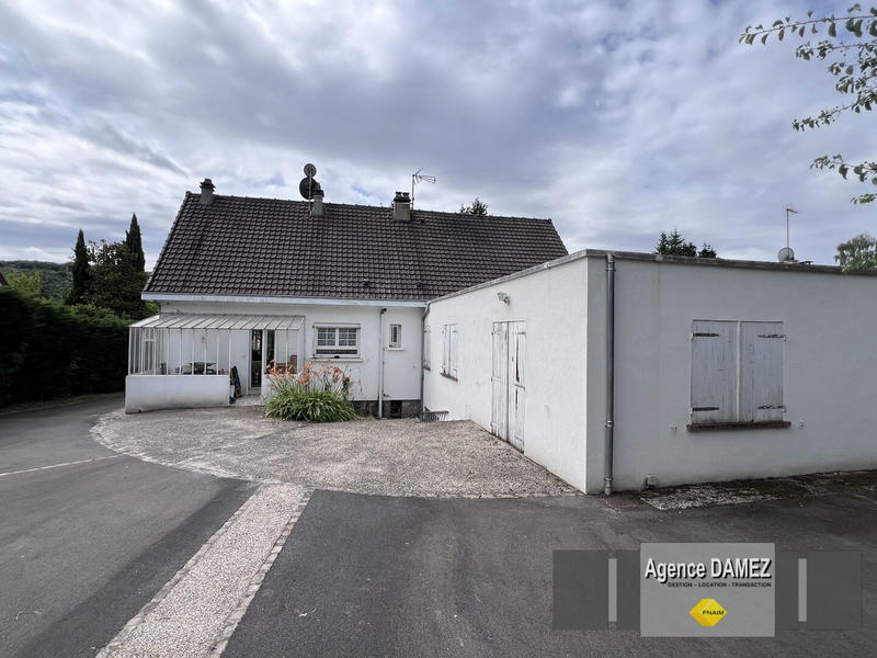 Maison - 200 m² - 8 pièces