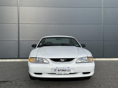 Ford Mustang 1996 3.8l V6 150ch Made in Usa