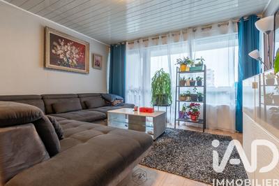 Appartement - 102 m² - 6 pièces