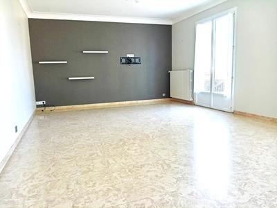Propriété - 229 m² - 8 pièces