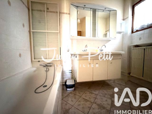 Maison - 129 m² - 6 pièces